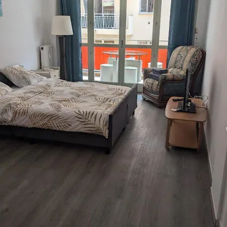 3 Pieces 2 Centre Apartment Antibes
