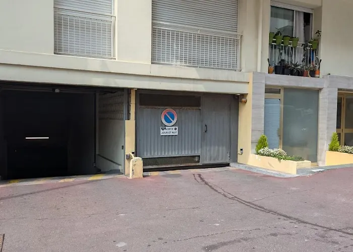 Appartement 3 Pieces 2 Centre Antibes